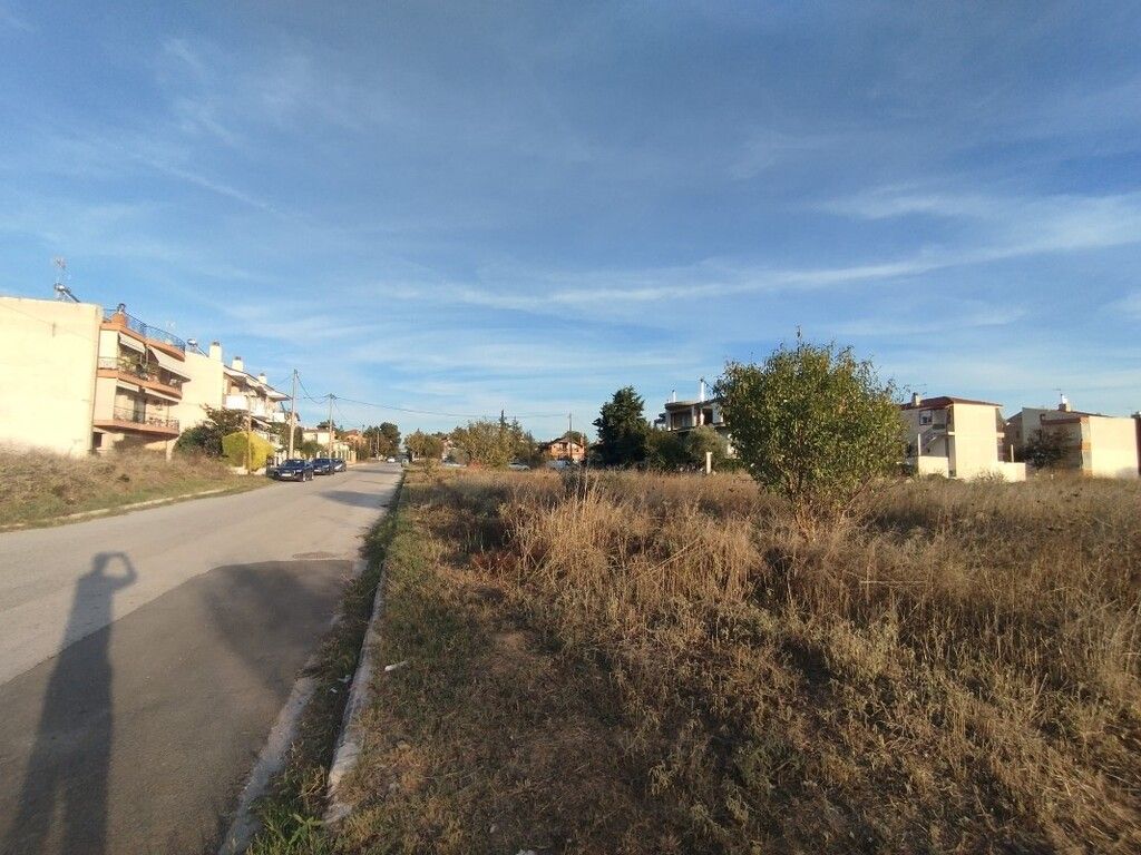 Land in Thessaloniki, Greece, 3 000 sq.m - picture 1