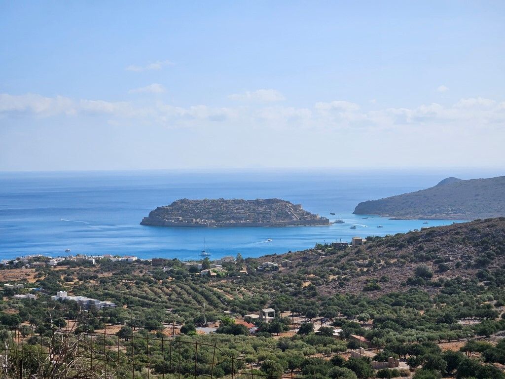 Land in Lasithi, Greece, 14 549 sq.m - picture 1
