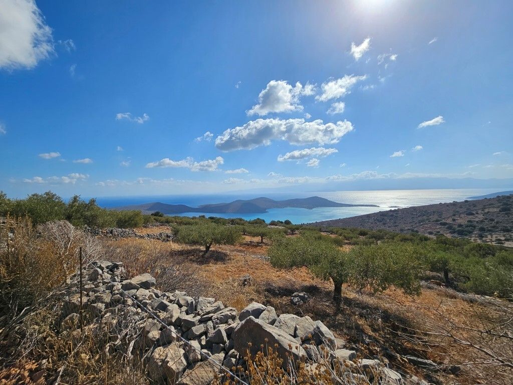 Land in Lasithi, Greece, 12 178 sq.m - picture 1