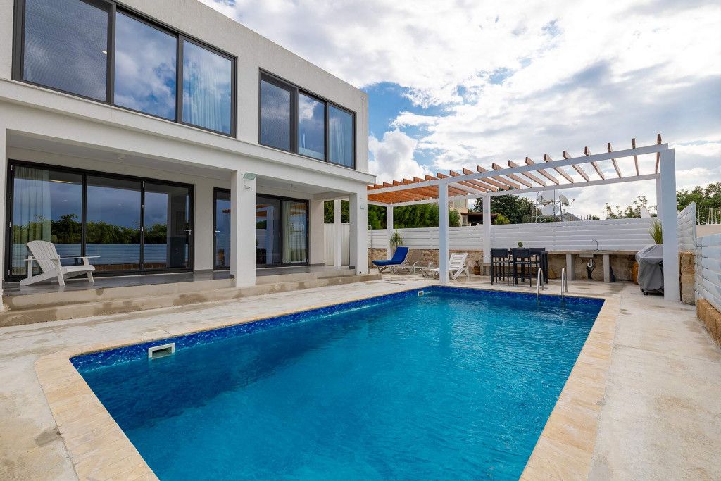 Villa in Paphos, Zypern, 245 m2 - Foto 1