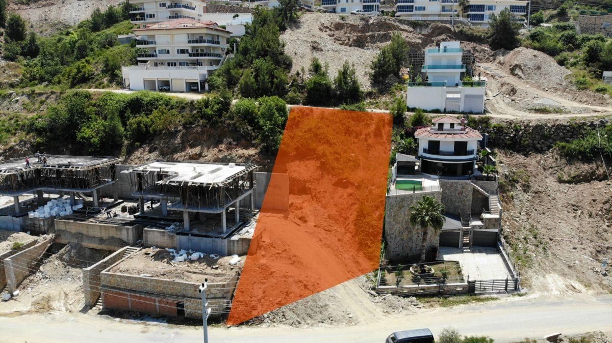 Terreno en Alanya, Turquia, 601 m2 - imagen 1