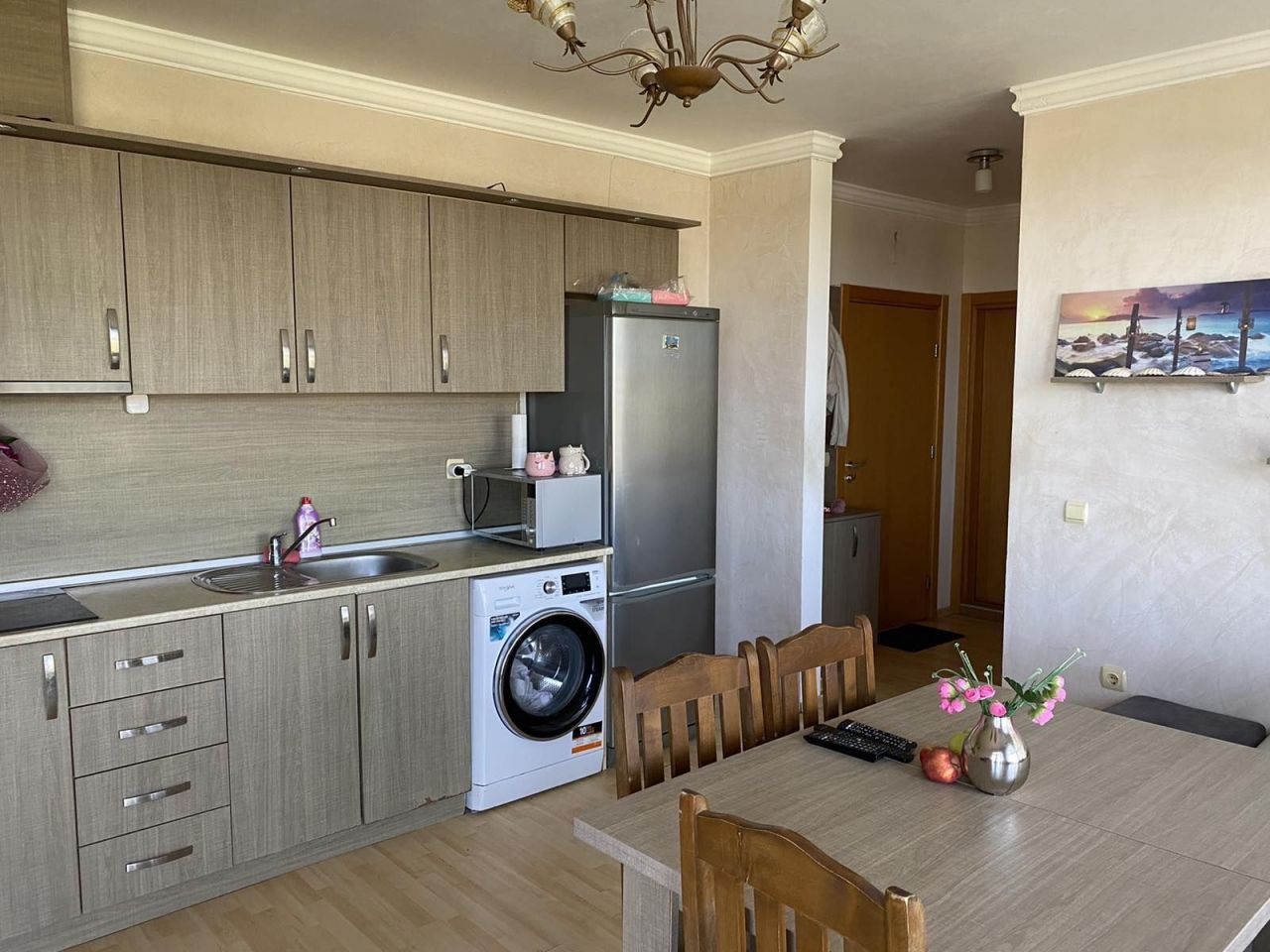 Flat in Saints Constantine and Helena, Bulgaria, 85 sq.m - picture 1