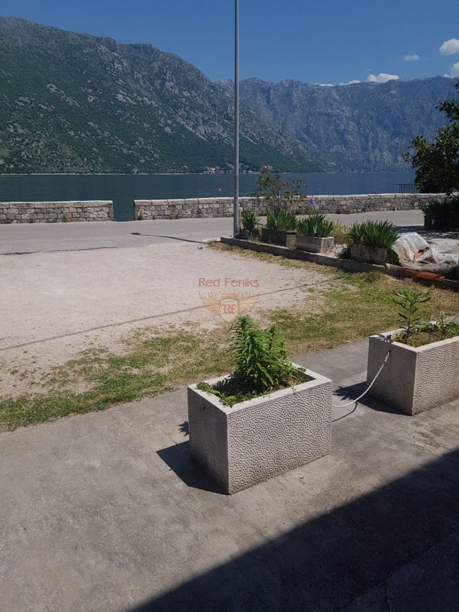 House in Kotor, Montenegro, 140 sq.m - picture 1