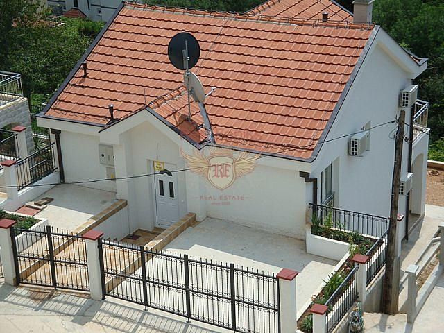Casa en Herceg-Novi, Montenegro, 143 m2 - imagen 1