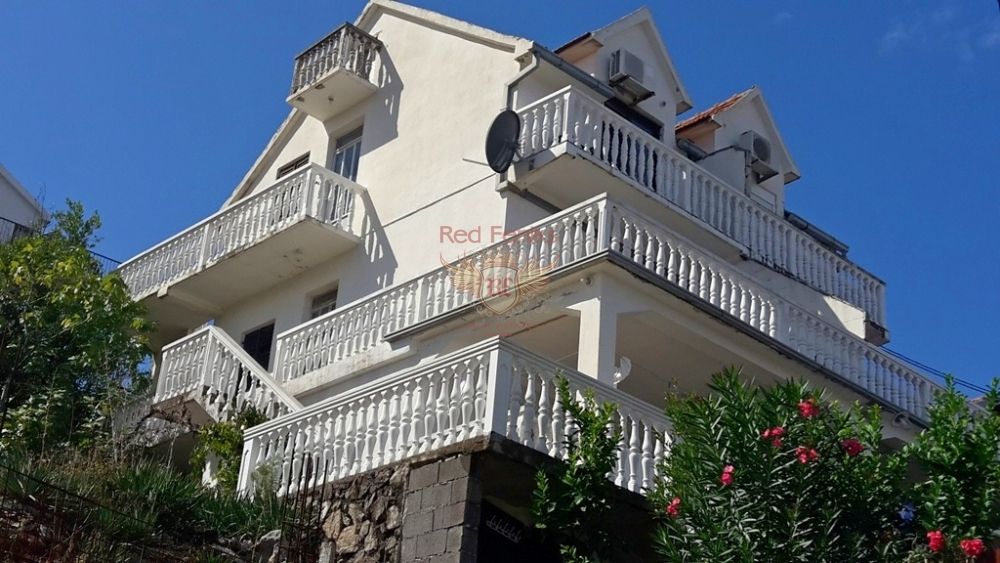 House on Lustica peninsula, Montenegro, 103 sq.m - picture 1