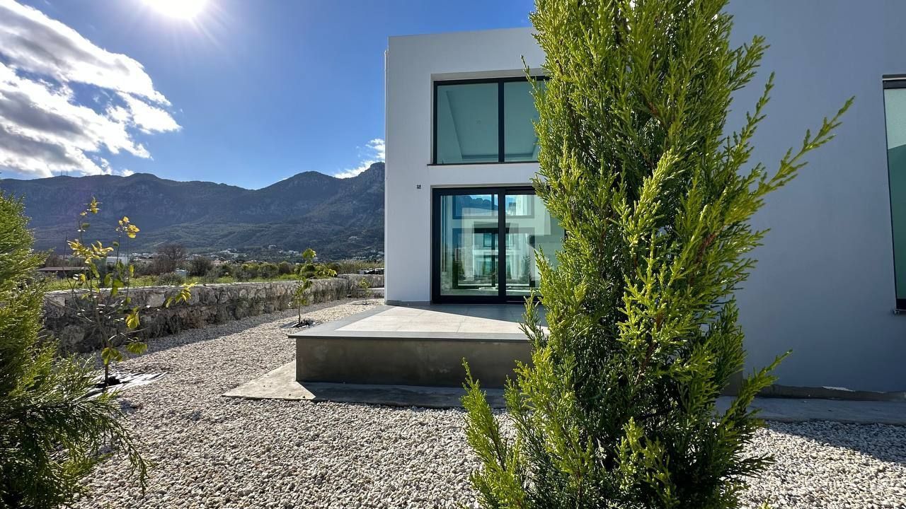 Villa en Kyrenia, Chipre, 304 m2 - imagen 1