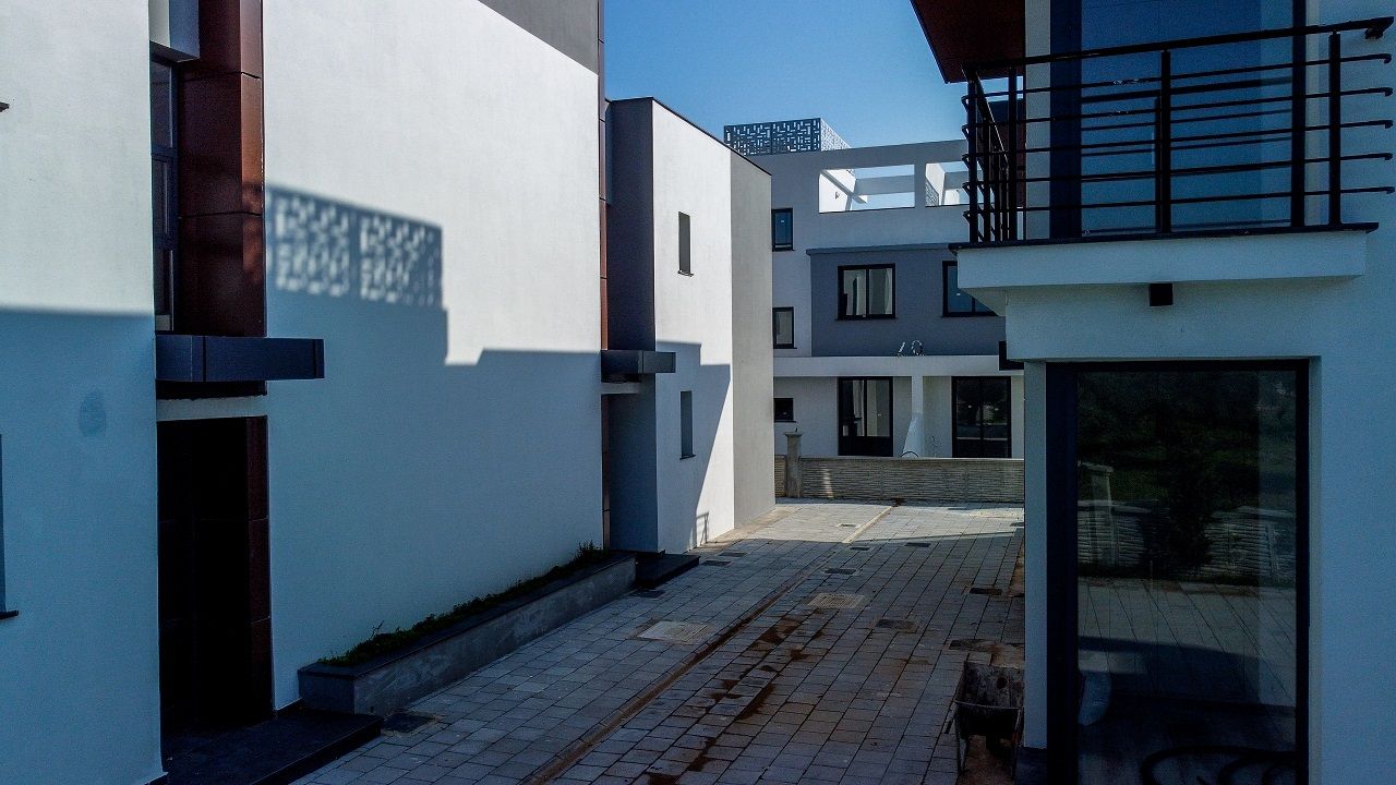 Apartment in Kyrenia, Cyprus, 95 sq.m - picture 1