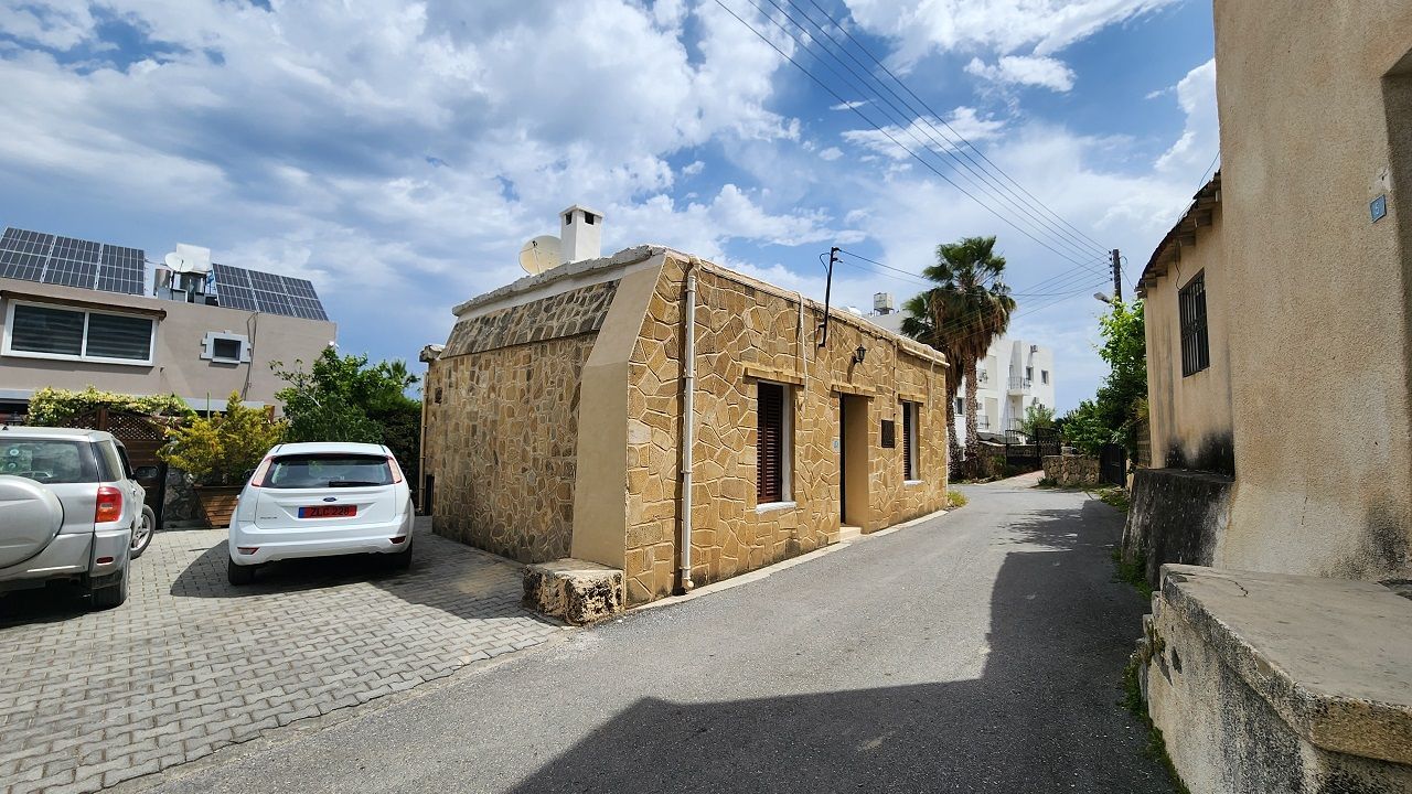 Villa in Alsancak, Cyprus, 110 sq.m - picture 1