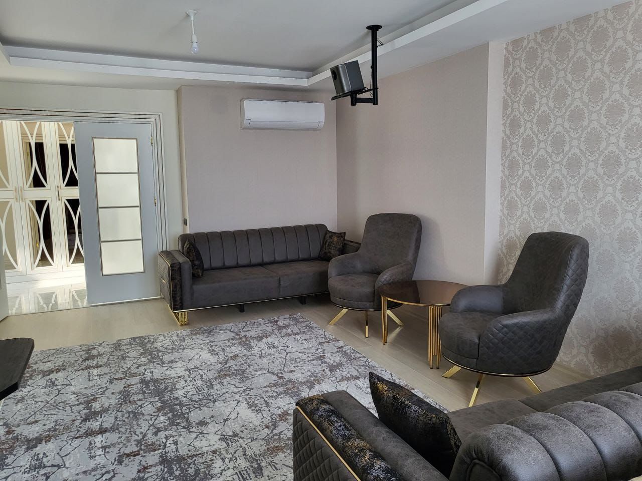 Wohnung in Mersin, Türkei, 225 m2 - Foto 1