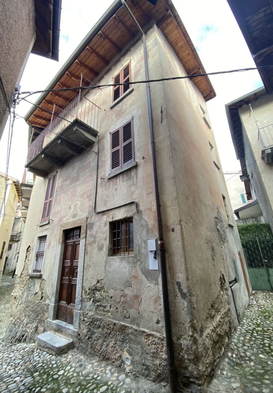 House in Grandola ed Uniti, Italy, 110 sq.m - picture 1