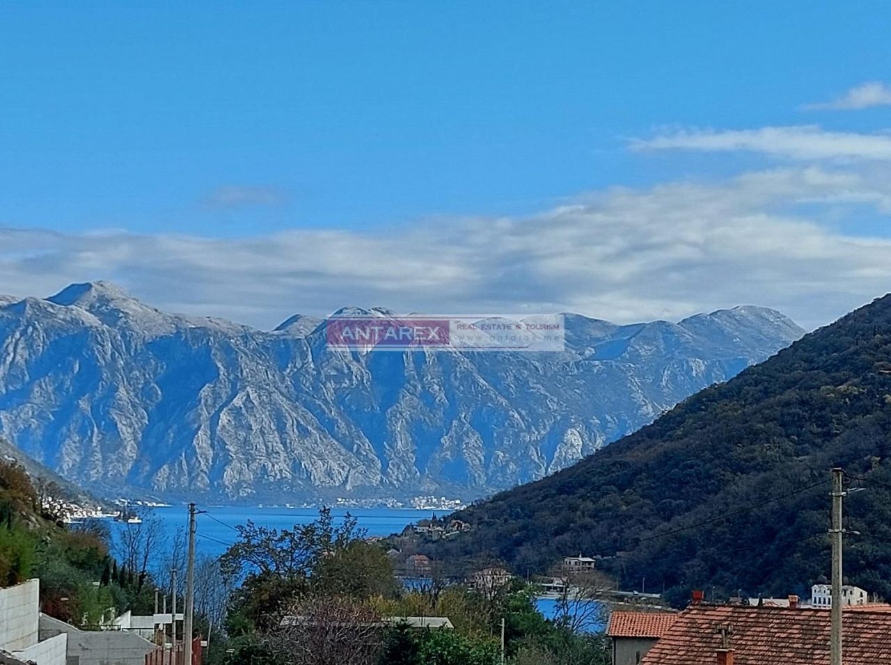 Terreno en Morinj, Montenegro, 674 m2 - imagen 1