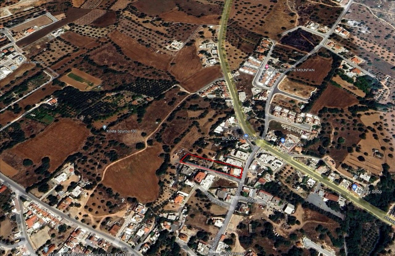 Terreno en Pafos, Chipre, 1 026 m2 - imagen 1