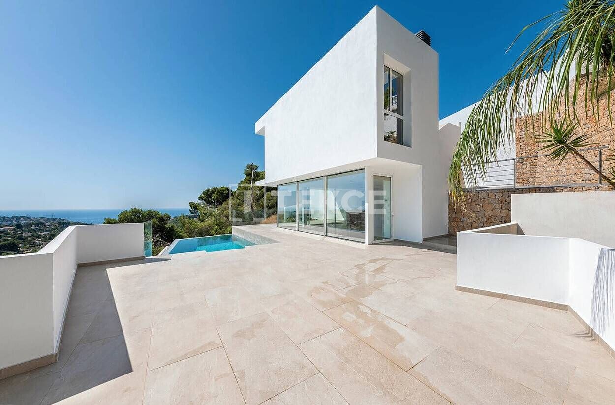 Villa in Benissa, Spain, 300 sq.m - picture 1