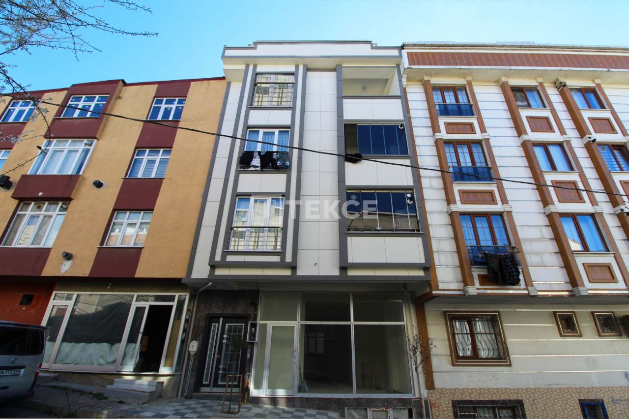 Apartment in Arnavutkoy, Turkey, 175 sq.m - picture 1