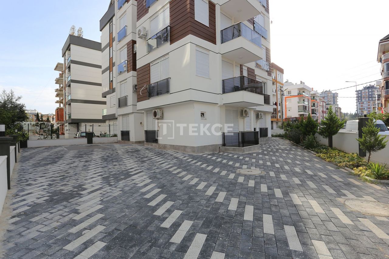Apartment in Antalya, Turkey, 190 sq.m - picture 1