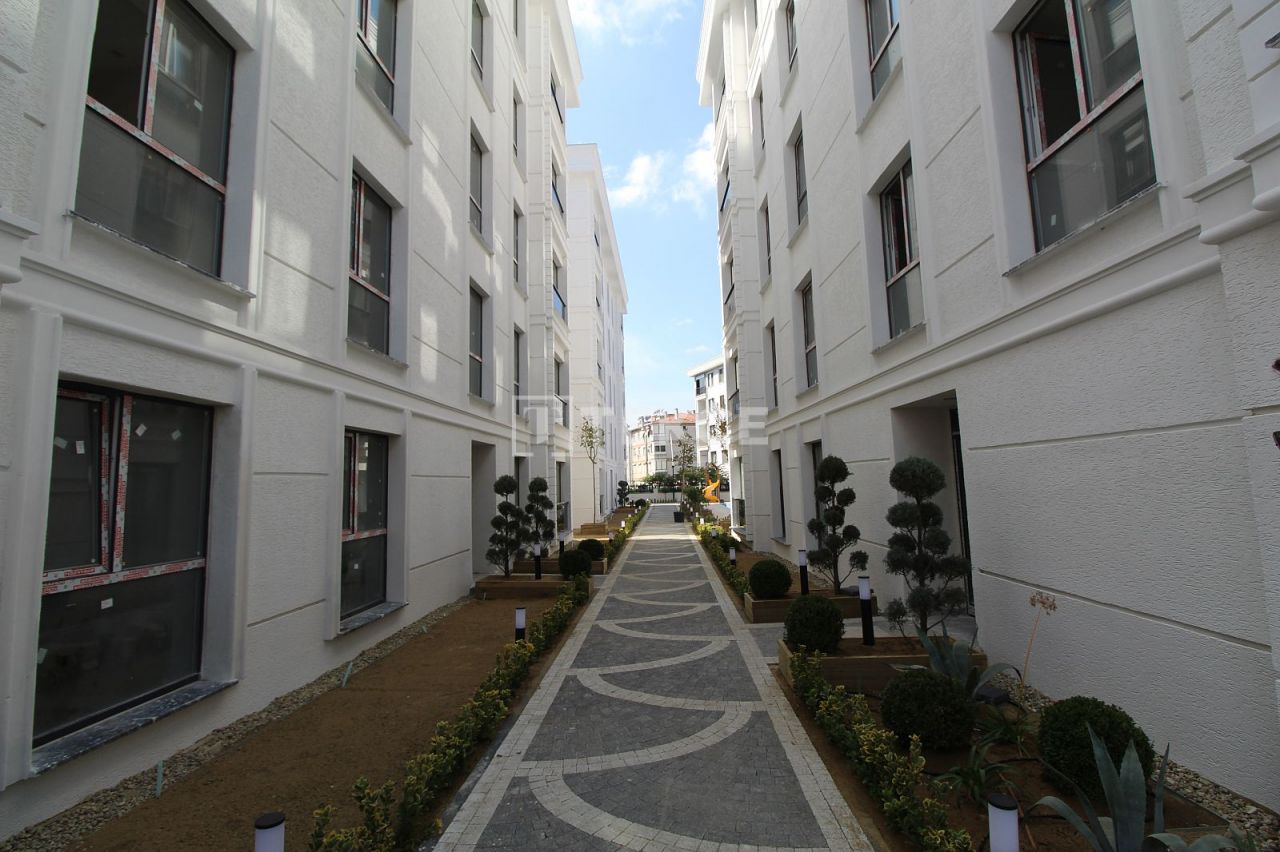 Apartment in Istanbul, Turkey, 115 sq.m - picture 1