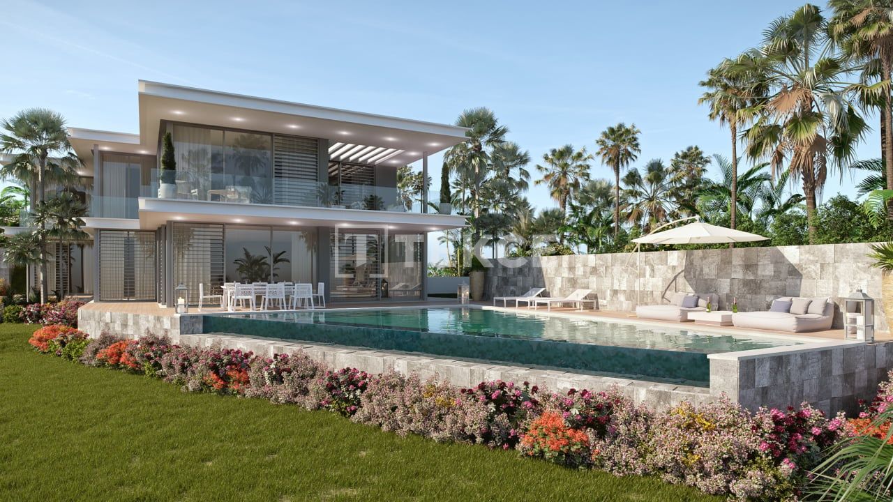 Villa en Marbella, España, 609 m2 - imagen 1