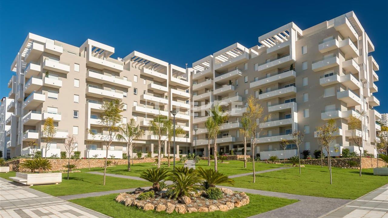 Apartment in Marbella, Spain, 96 sq.m - picture 1