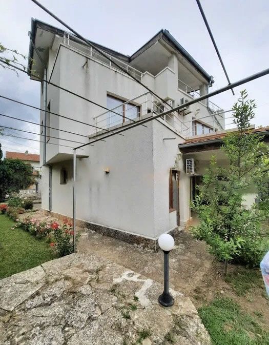 Cottage in Balchik, Bulgaria, 296 sq.m - picture 1