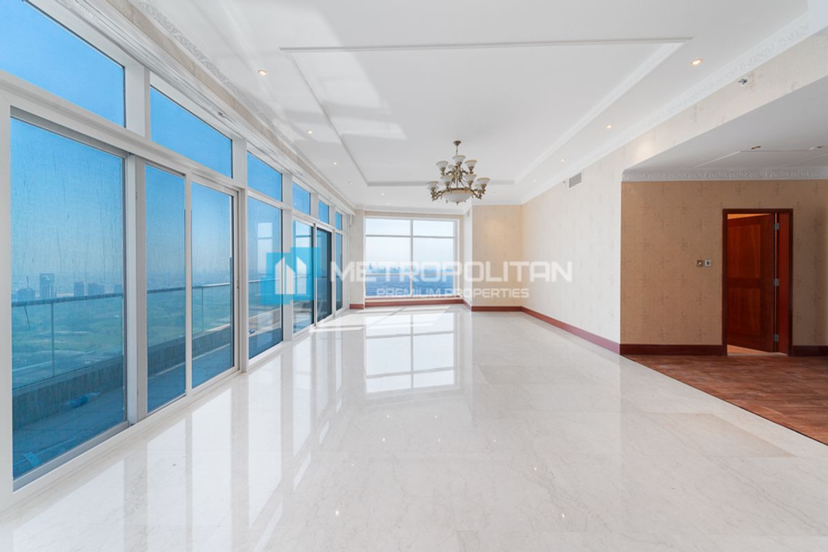 Penthouse in Dubai, UAE, 507 sq.m - picture 1