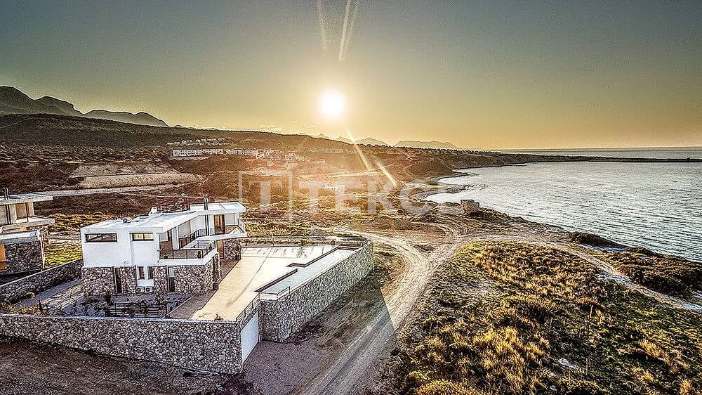 Villa en Kyrenia, Chipre, 225 m2 - imagen 1