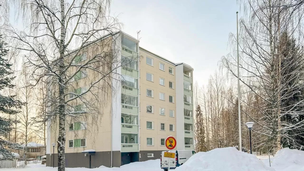 Appartement à Varkaus, Finlande, 76.5 m2 - image 1