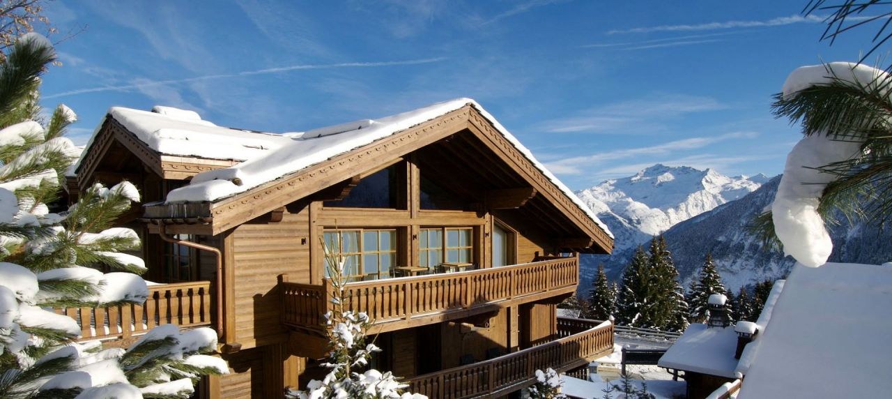 Villa à Chamonix-Mont-Blanc, France, 565 m2 - image 1