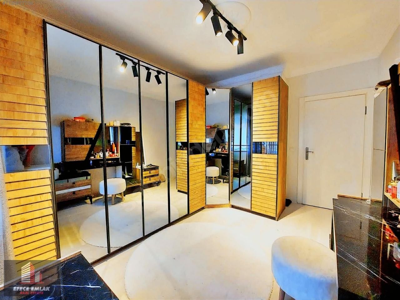 Apartment in Antalya, Turkey, 125 sq.m - picture 1