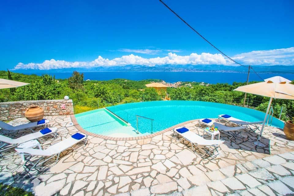 Villa in Corfu, Greece, 240 sq.m - picture 1
