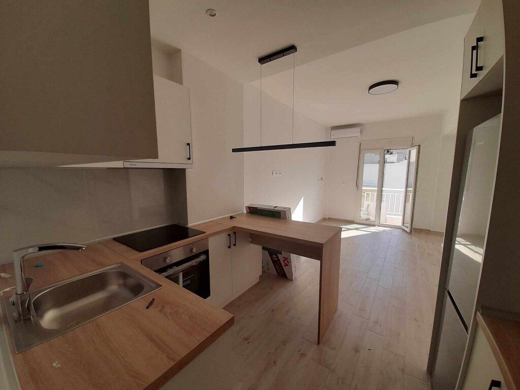 Flat in Thessaloniki, Greece, 30 sq.m - picture 1