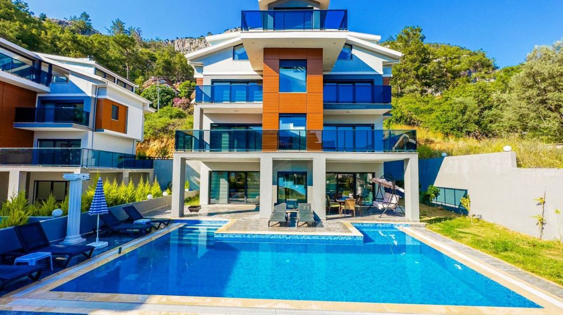 Villa in Fethiye, Türkei, 300 m2 - Foto 1