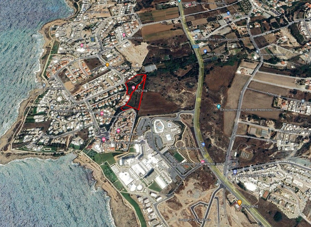 Terreno en Pafos, Chipre, 10 476 m2 - imagen 1