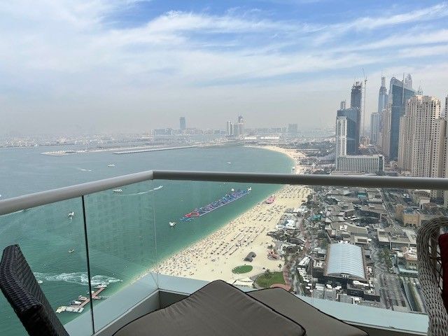 Apartamento en Dubái, EAU, 165 m2 - imagen 1