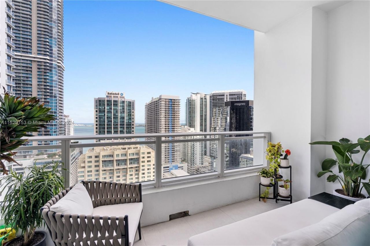 Appartement à Miami, États-Unis, 83 m2 - image 1