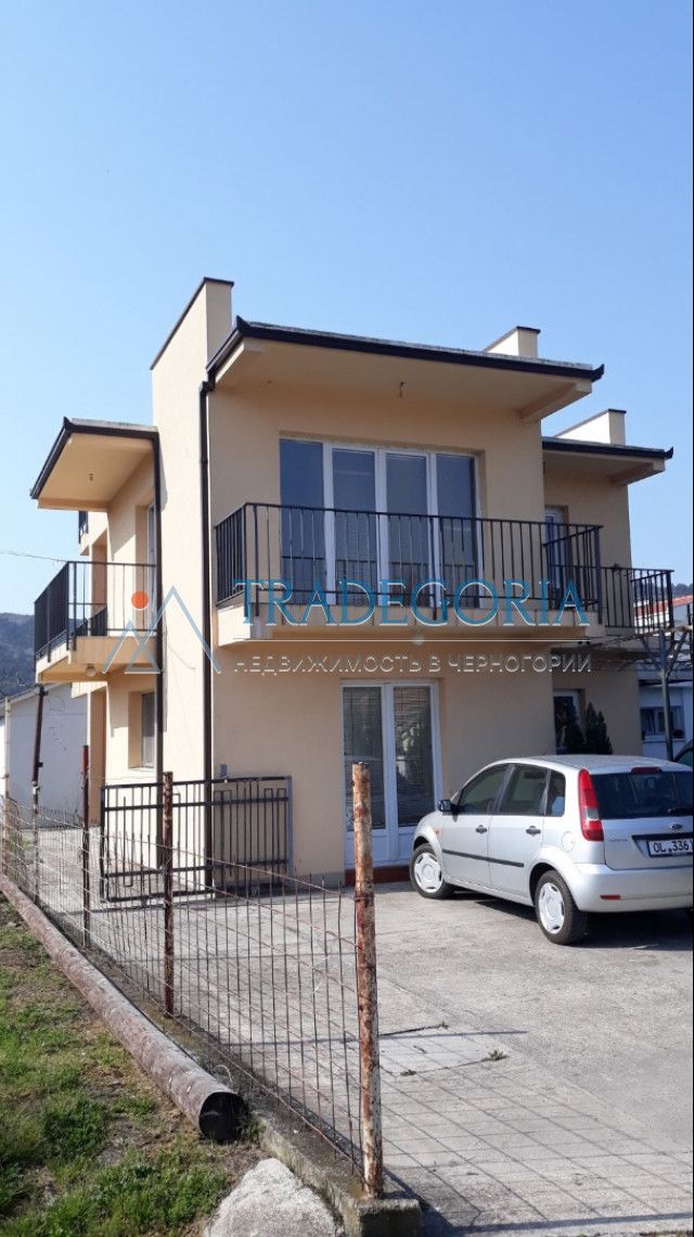 House in Bar, Montenegro, 130 sq.m - picture 1