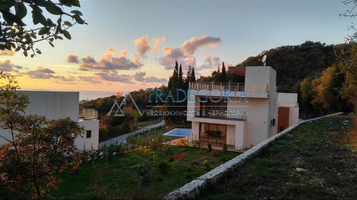 Villa en Dobra Voda, Montenegro, 320 m2 - imagen 1