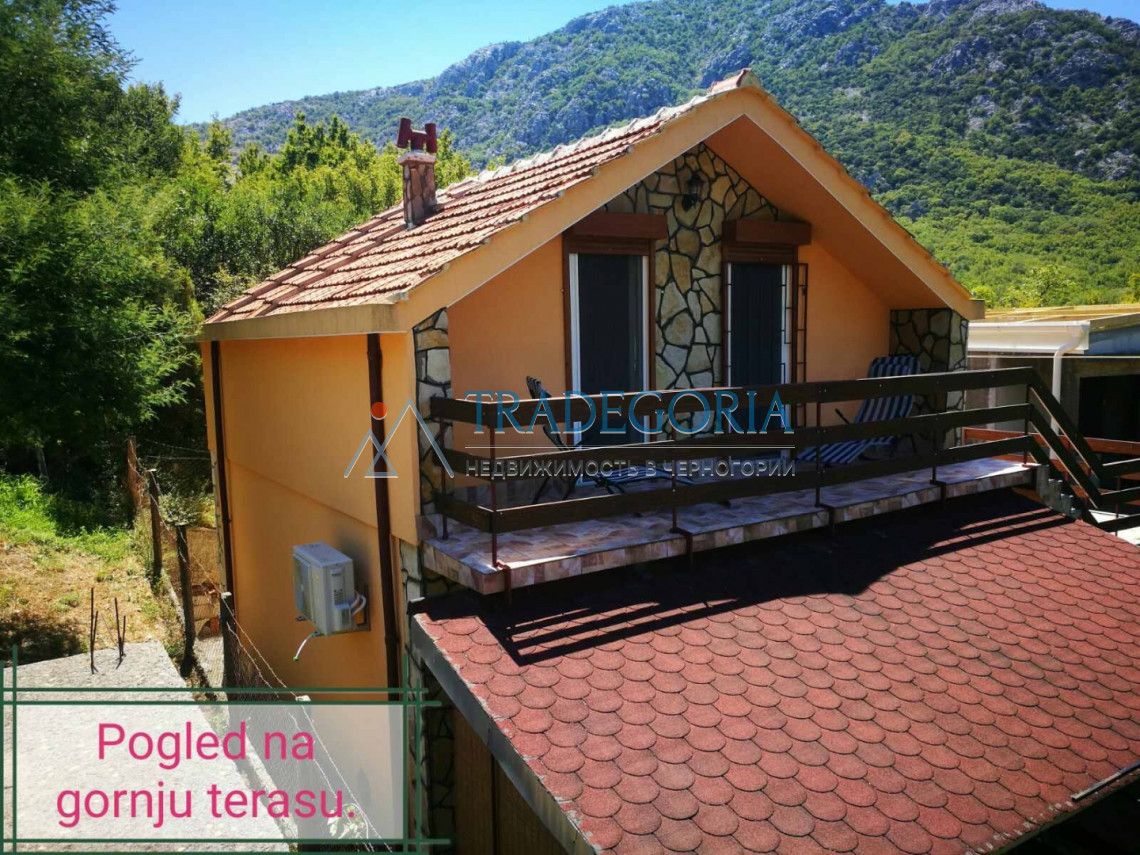 Haus in Sutomore, Montenegro, 66 m2 - Foto 1