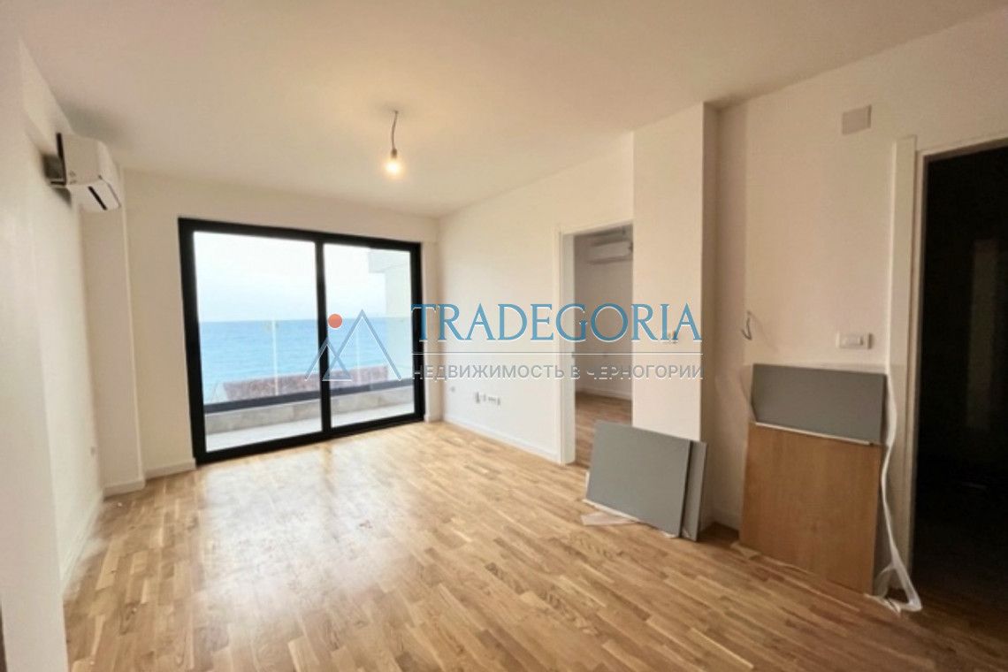 Wohnung in Rafailovici, Montenegro, 52 m2 - Foto 1