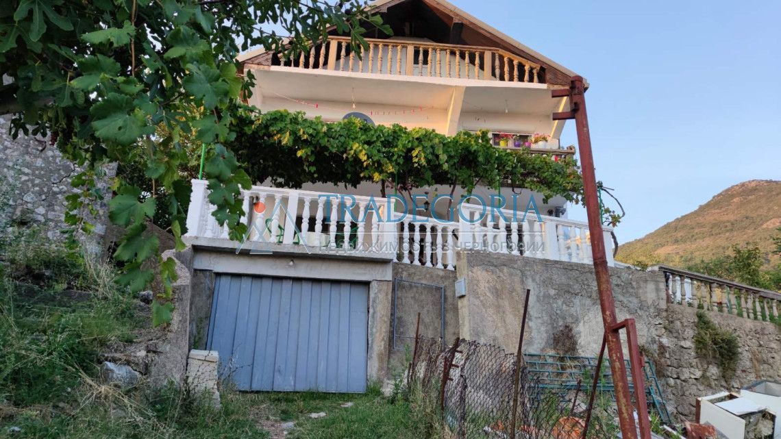 Casa en el Bar, Montenegro, 170 m2 - imagen 1