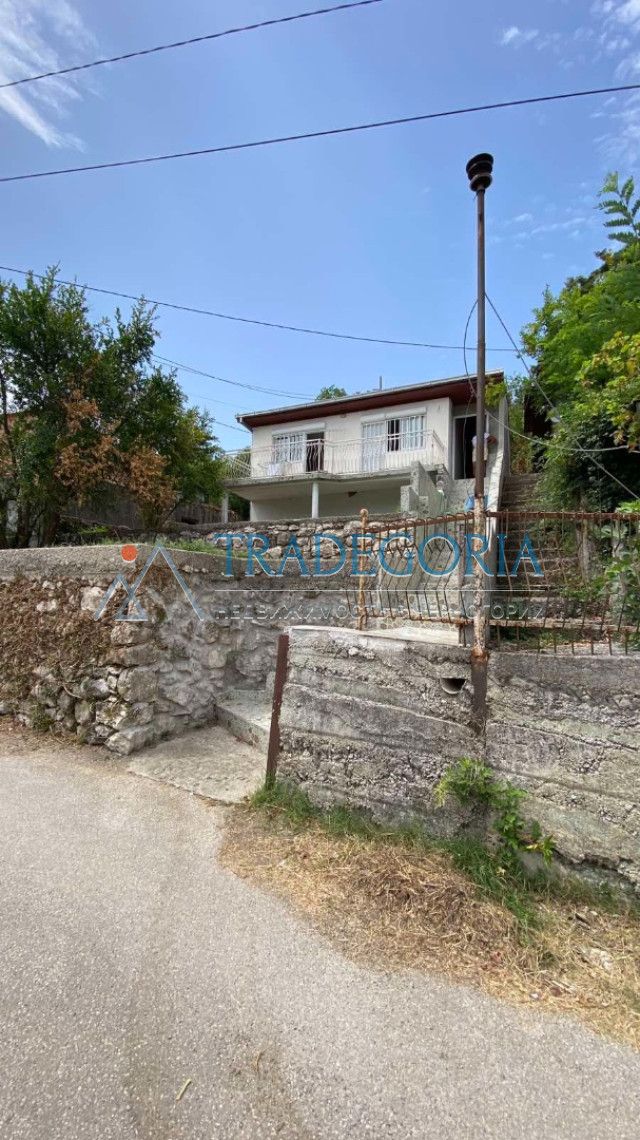 Haus in Skutarisee, Montenegro, 44 m2 - Foto 1