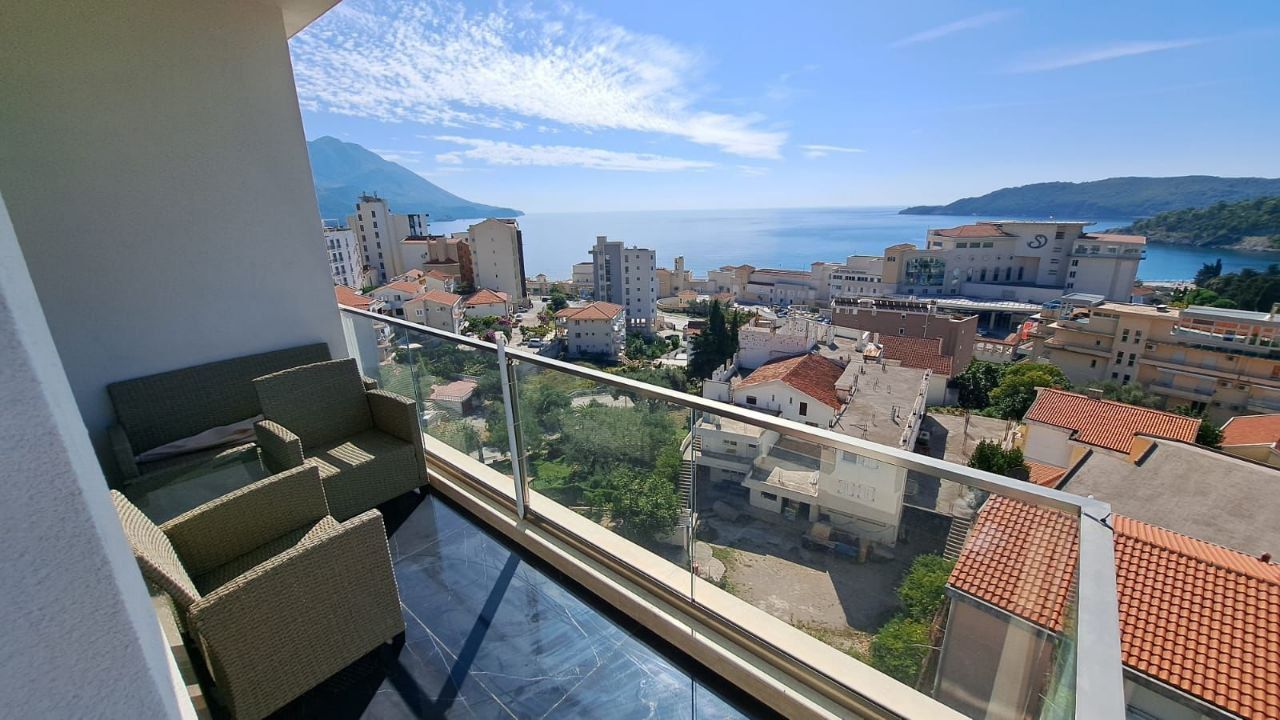 Wohnung in Budva, Montenegro, 60 m2 - Foto 1