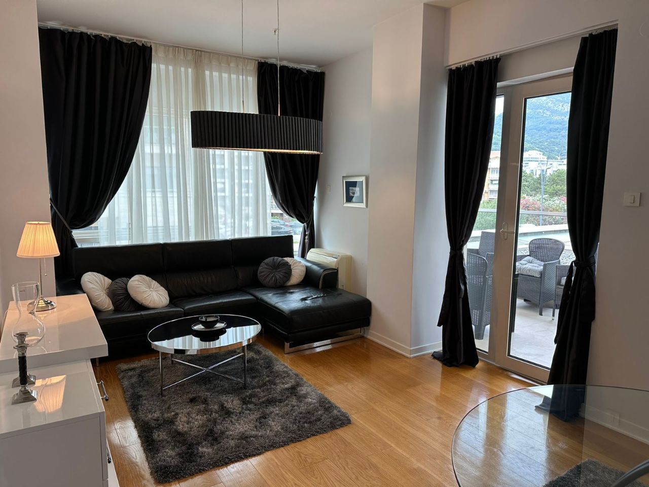 Wohnung in Budva, Montenegro, 89 m2 - Foto 1