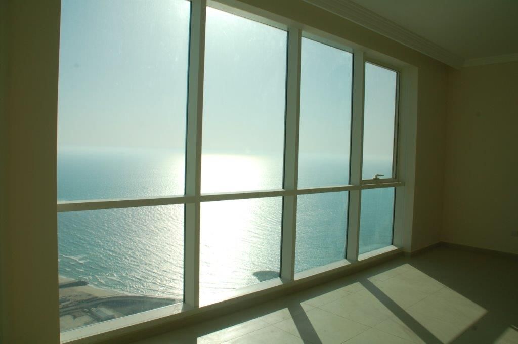 Apartment in Dubai, UAE, 165 sq.m - picture 1