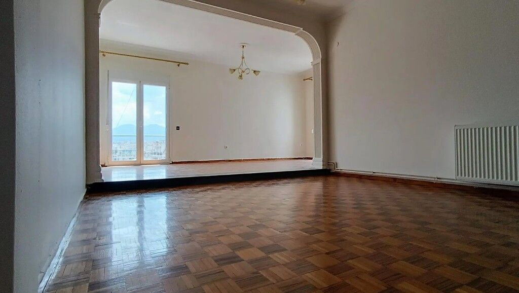 Flat in Thessaloniki, Greece, 150 sq.m - picture 1