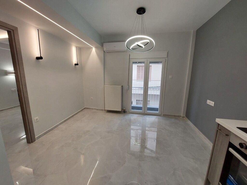 Flat in Thessaloniki, Greece, 38 sq.m - picture 1