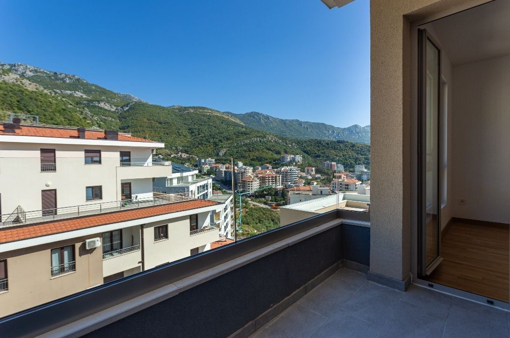 Piso en Budva, Montenegro, 43 m2 - imagen 1