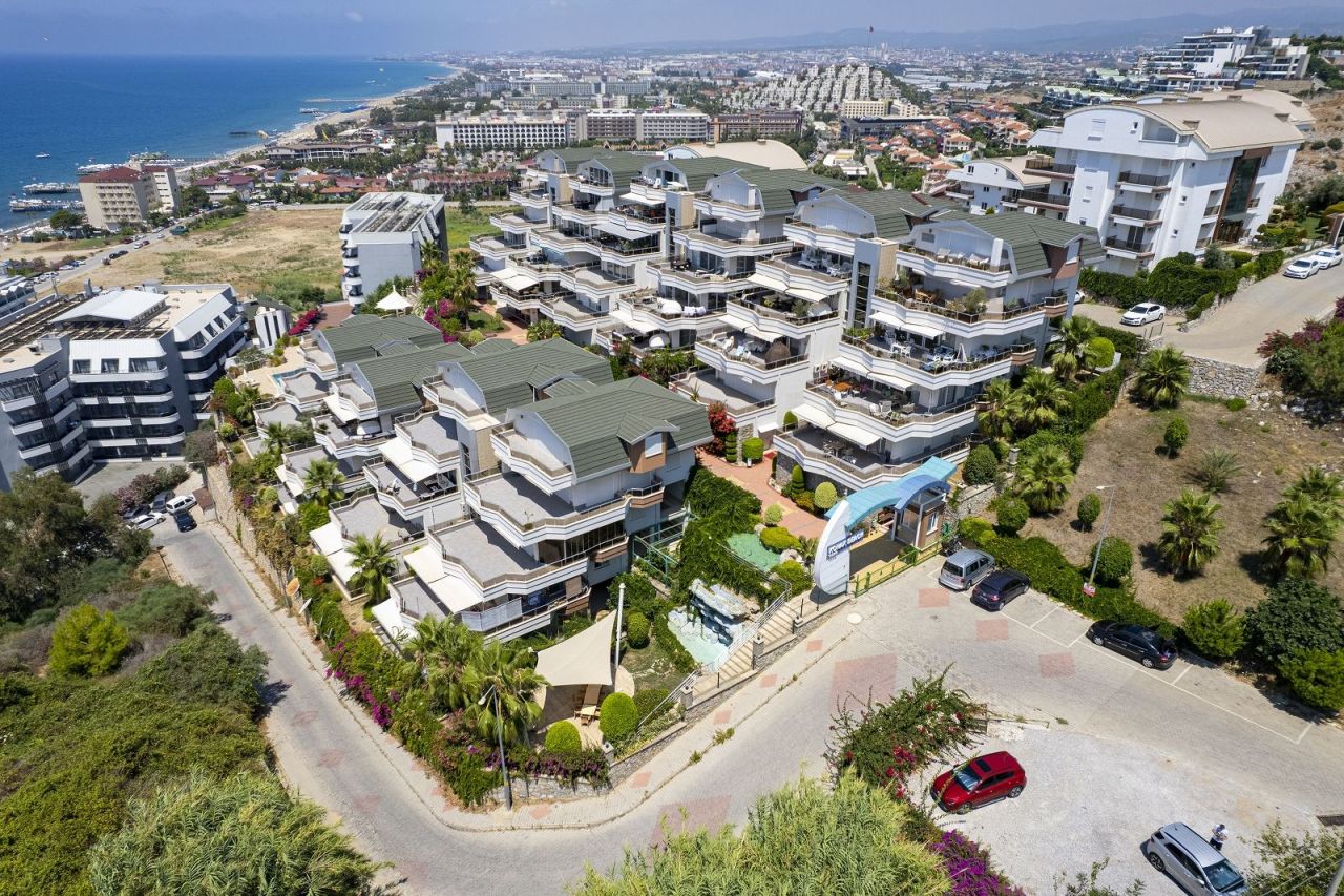 Penthouse à Alanya, Turquie, 280 m2 - image 1