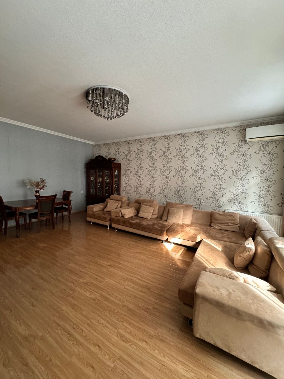 Appartement à Tbilissi, Géorgie, 164 m2 - image 1