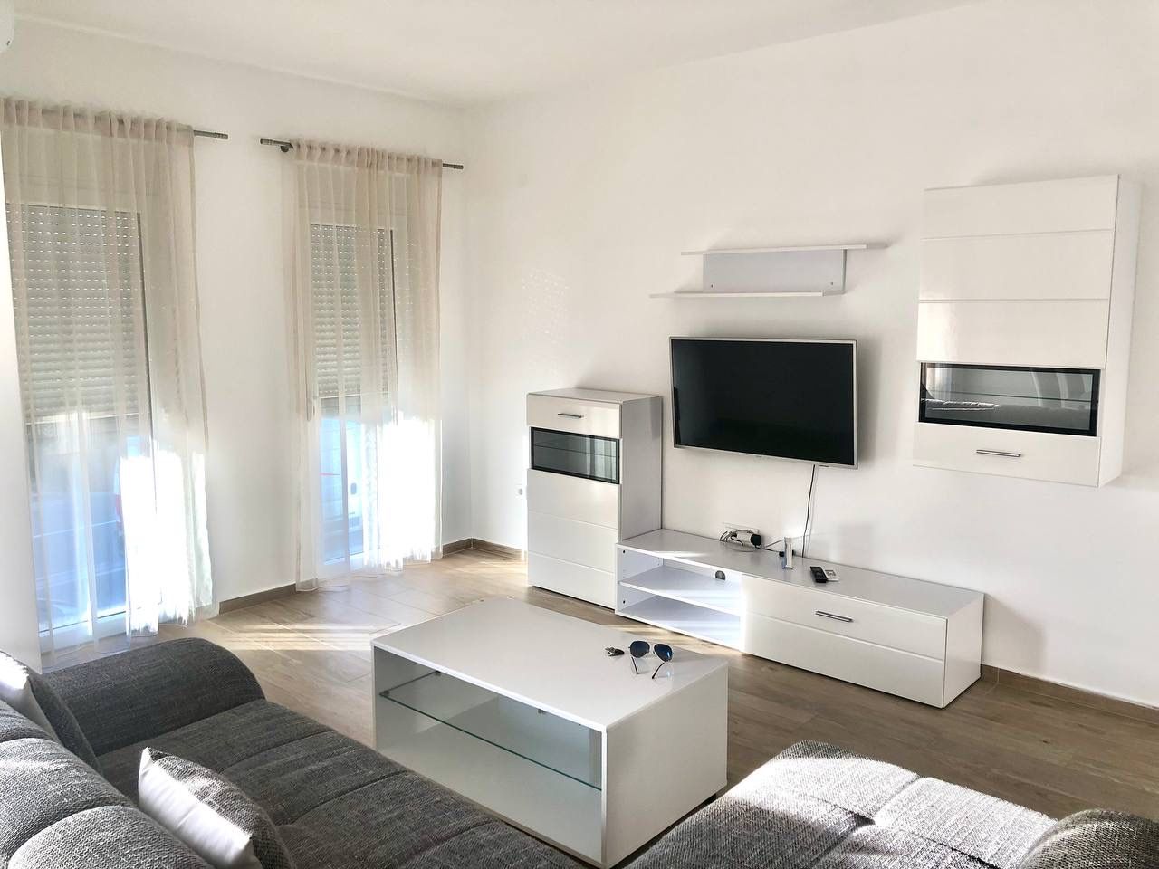 Wohnung in Bijela, Montenegro, 70 m2 - Foto 1