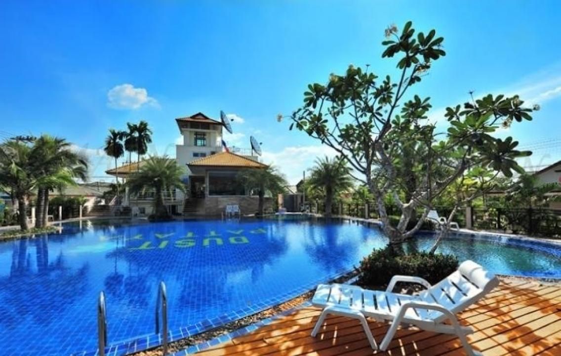 Villa in Pattaya, Thailand, 504 sq.m - picture 1